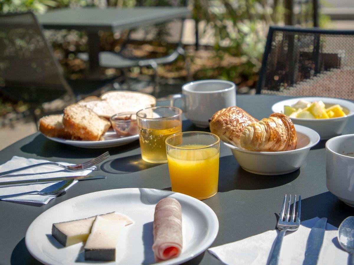 Ibis Budget Brignoles Provence Bagian luar foto