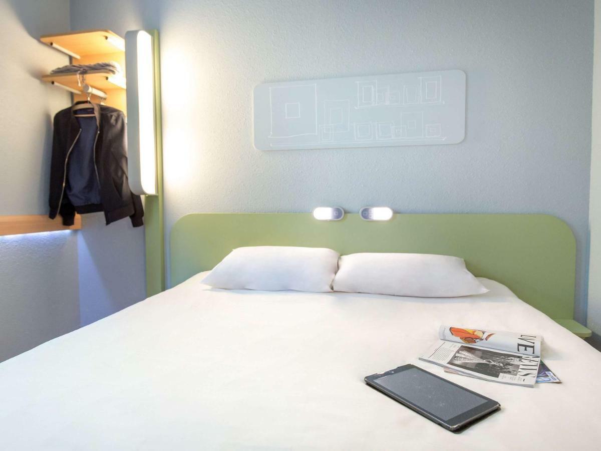 Ibis Budget Brignoles Provence Bagian luar foto