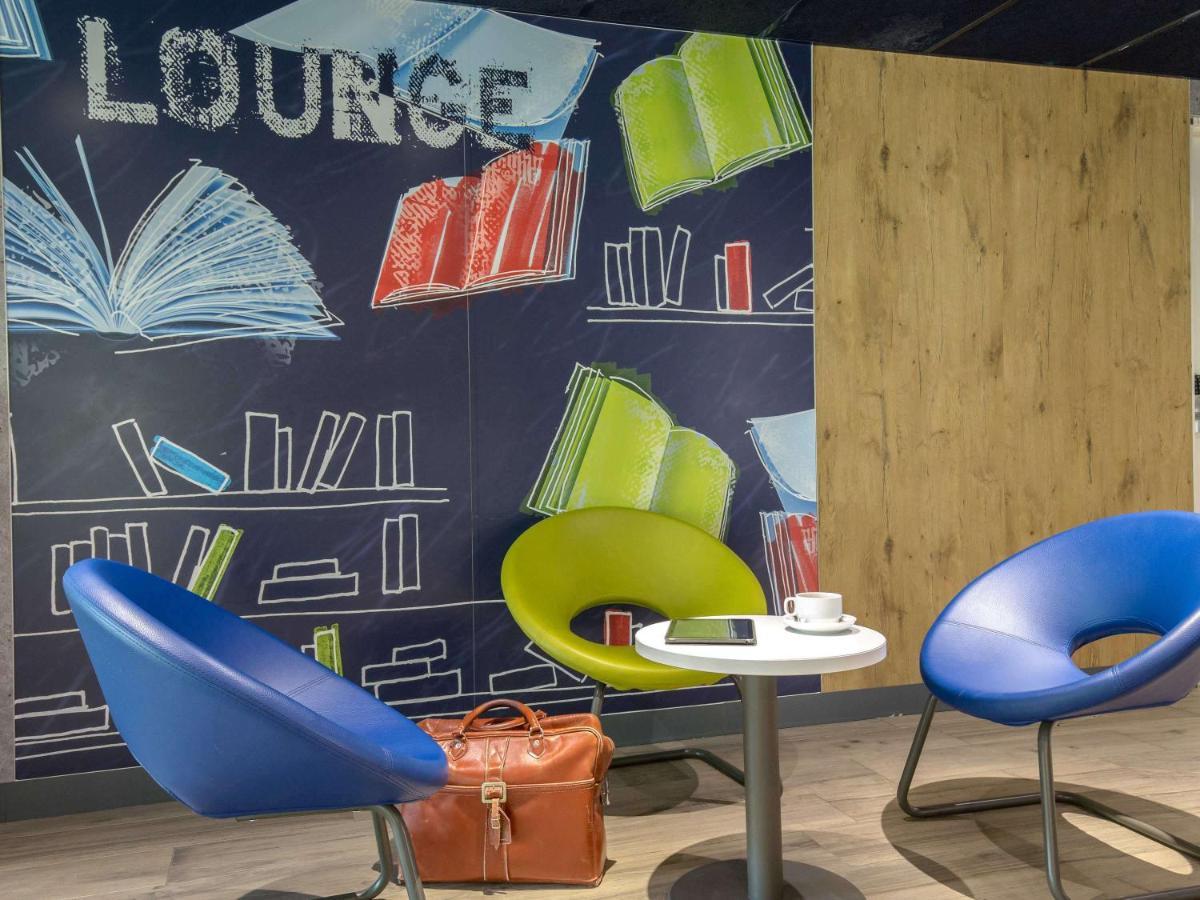 Ibis Budget Brignoles Provence Bagian luar foto